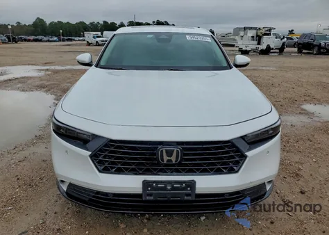 2023 Honda Accord Hybrid Exl z USA, uszkodzony, nr VIN 1HGCY2F63PA069901